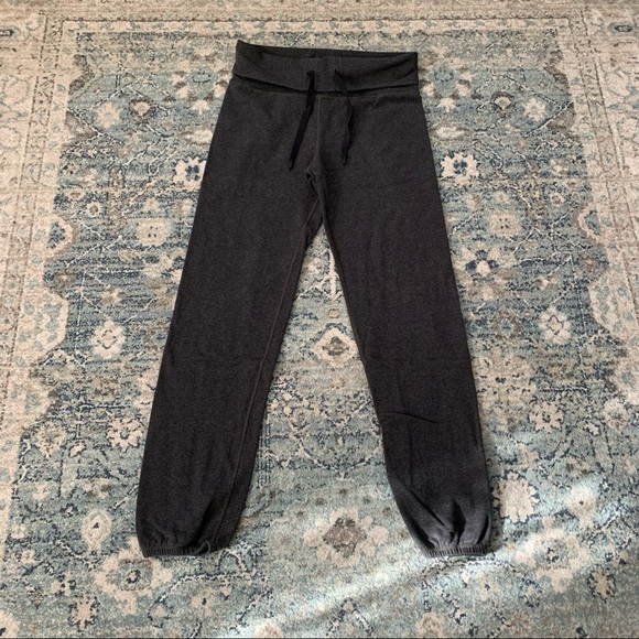 Lululemon fold over joggers sweat pants